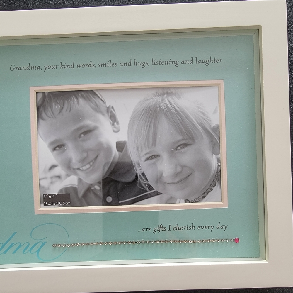 Shadow Box - New with Original Box - Picture 2 of 5